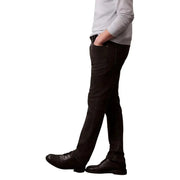 Calvin Klein Herrenjeans, schwarz, Baumwollstretch, Slim Fit, dunkle Waschung, Denim, lässig getragen