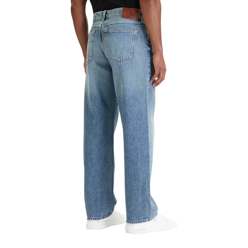 Light-wash calvin klein jeans men jeans blue classic relaxed wide-leg 100 cotton with brown leather brand patch at waistband