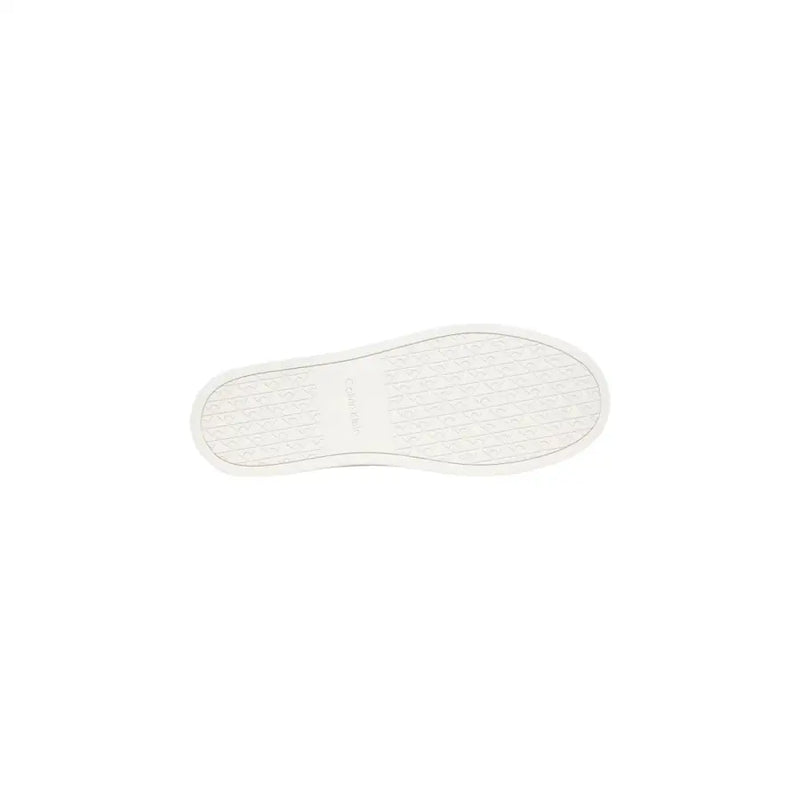 White rubber sole with geometric tread and embossed calvin klein jeans branding on black leather men sneakers heel
