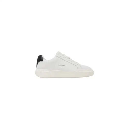 White leather calvin klein jeans men sneakers with black heel tab for fall winter use