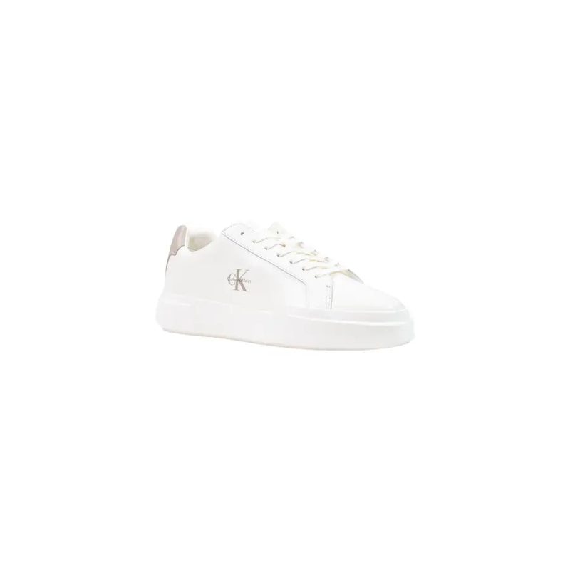 White Calvin Klein Jeans men sneakers in leather with a sleek minimalist design and subtle metallic logo for fall winter