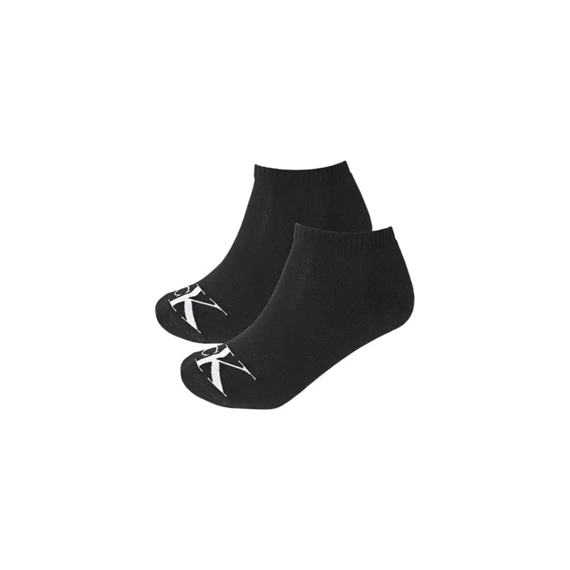 Schwarz Calvin Klein Jeans Herren-Knöchelsocken mit weißem CK-Logo an der Spitze, entworfen für den Alltag