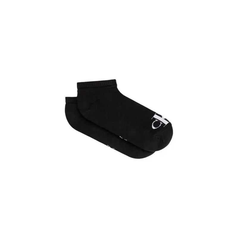 Schwarze Calvin Klein Jeans-Socken mit weißem Logo an der Spitze aus der Herrenunterwäschekollektion