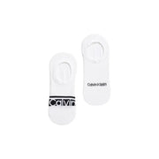 Weiße Calvin Klein Herren-Unterwäsche, unsichtbare Socken mit schwarzem Logoband und Markennamen an der Ferse