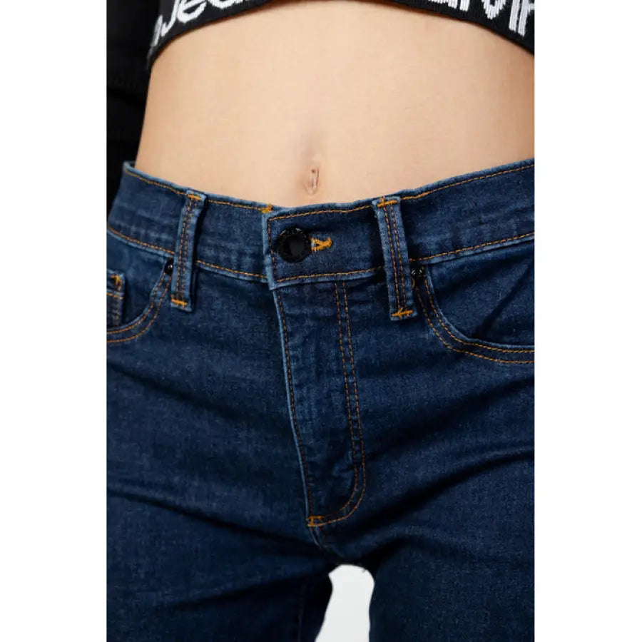 
                      
                        Calvin Klein Jeans - Calvin Klein Jeans  Jeans Femme
                      
                    