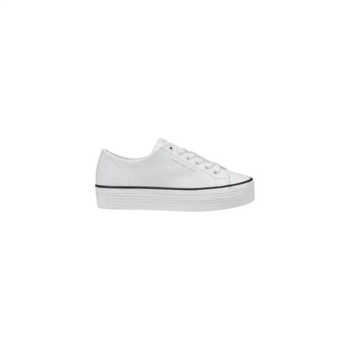 Calvin Klein Jeans women’s white leather platform sneaker with black trim and a sleek minimalist design
