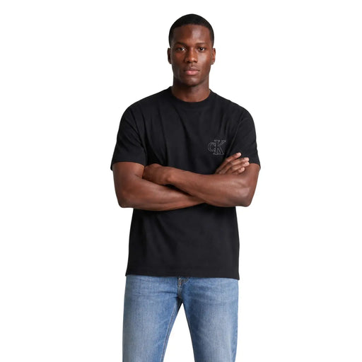 Calvin Klein men black cotton t shirt with subtle embroidered ck logo on the left chest