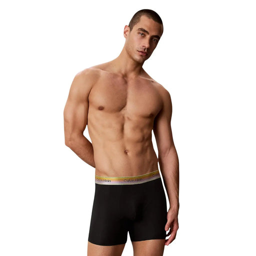 Noir Calvin Klein Boxers pour hommes en coton stretch avec une ceinture élastique colorée ornée du logo