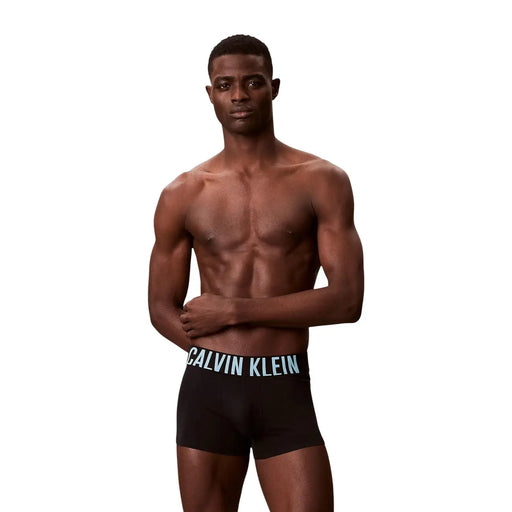 Noir Calvin Klein Lot de trois caleçons en coton pour homme avec bande logo bleu clair, pour un confort optimal au quotidien.
