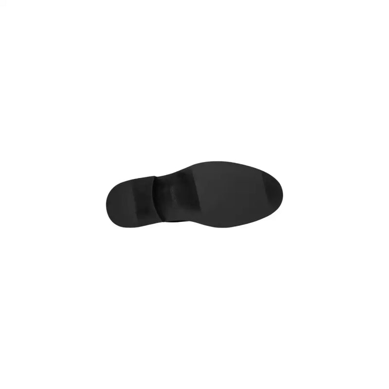 Black rubber sole with smooth matte finish and raised heel on calvin klein men leather lace up shoes black hm0hm02056