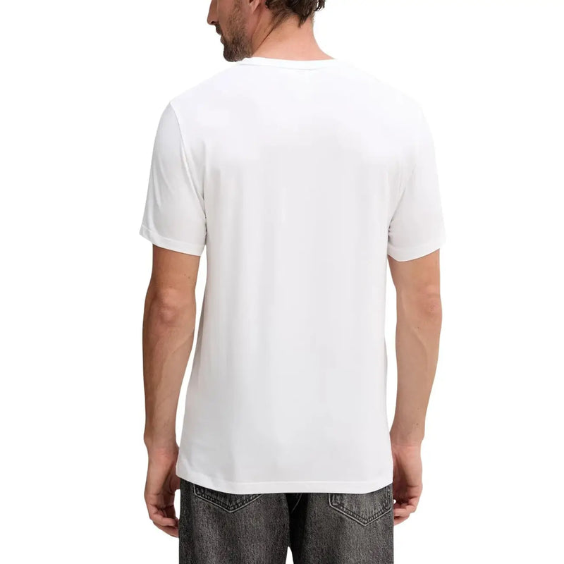 Calvin Klein men white cotton t-shirt with simple crew neck and short sleeves for casual wear