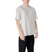 Graues Herren-T-Shirt von Calvin Klein Sport aus Baumwollmischgewebe mit minimalistischer, cremeweißer Passform und dezenten Seitennähten.