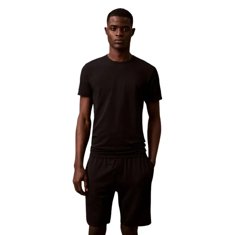 Calvin Klein underwear men black short-sleeved crew neck cotton t-shirt ideal for comfortable everyday wear