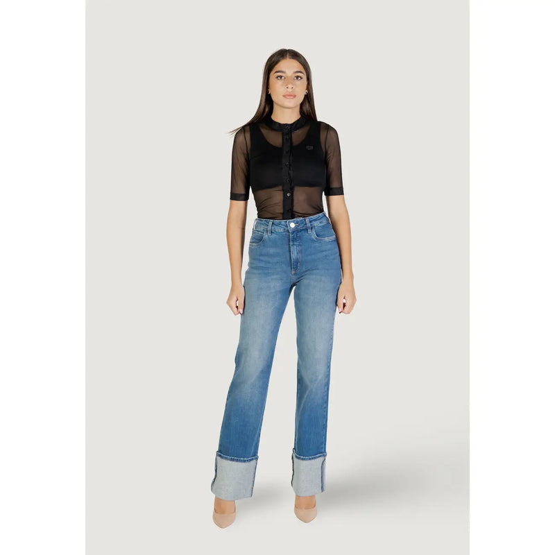 High-waisted blue cotton slim fit jeans with rolled cuffs for women by Colcci showing front view