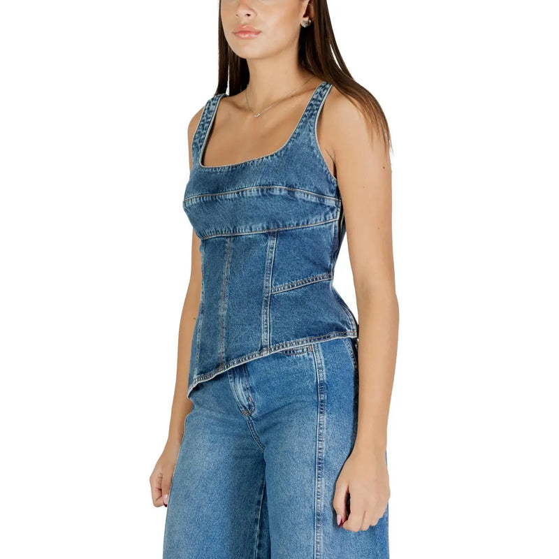 Colcci women light blue denim corset top with square neckline and structured seams article 036.11