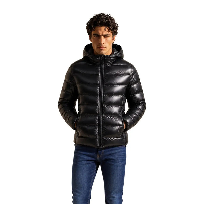 Doudoune Colmar Originals pour homme, noire, avec capuche matelassée et fermeture éclair sur le devant (vue de face).