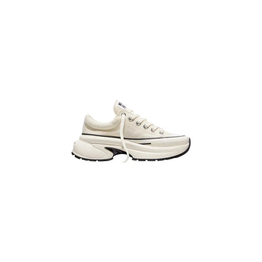 Converse Damen-Sneaker zum Hineinschlüpfen, weiß-cremefarbenes Canvas mit klobiger weißer Gummisohle und schwarzen Akzenten
