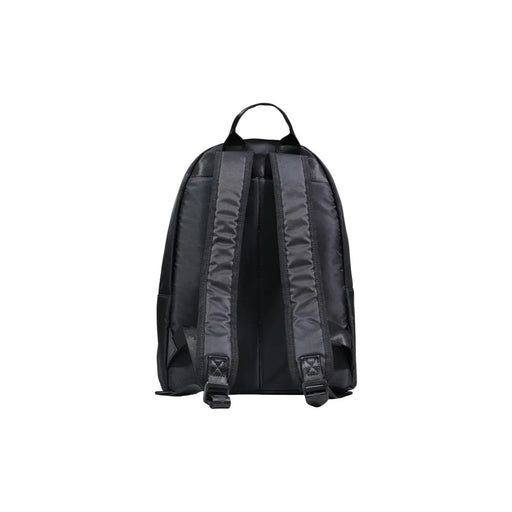 Schwarzer Nylonrucksack von County of Milan mit gepolsterten Schultergurten und top Griff von der Rückseite gesehen