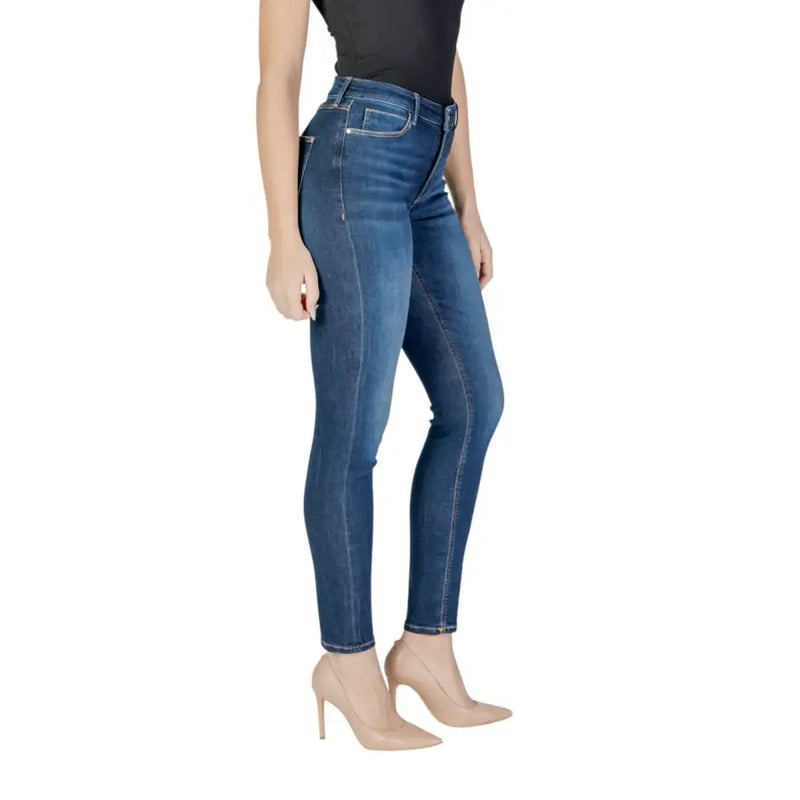 Dunkelblaue Skinny-Jeans mit schmaler Passform und klassischem Five-Pocket-Design aus Denim-Material