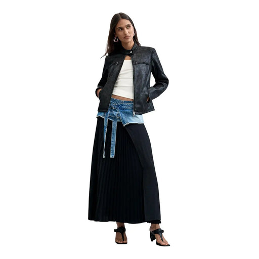Desigual women black blazer in polyester with mandarin collar and front zipper pockets featuring subtle texture