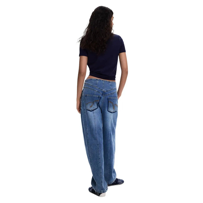 Desigual Damenjeans aus blauem Baumwoll-Stretch-Denim mit weitem Bein und dezenter Waschung im blauen Denim-Stoff
