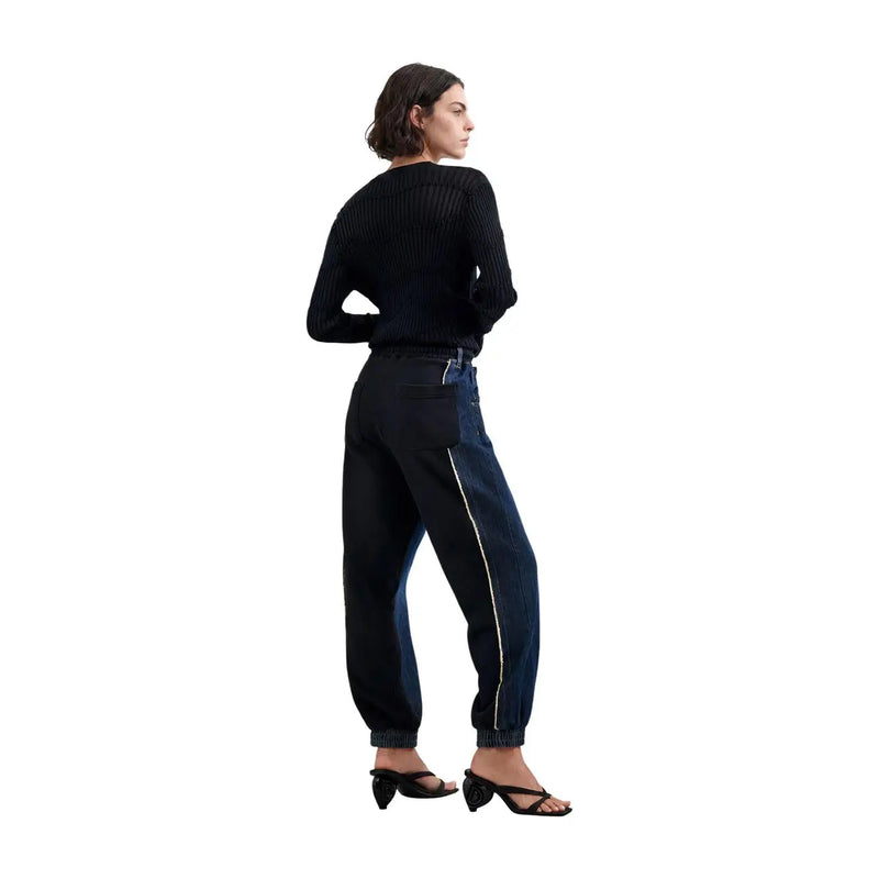 Schwarzes, geripptes Strick-Langarmshirt top mit rundem Halsausschnitt, kombiniert mit Desigual Damenjeans aus blauem Baumwollmischgewebe