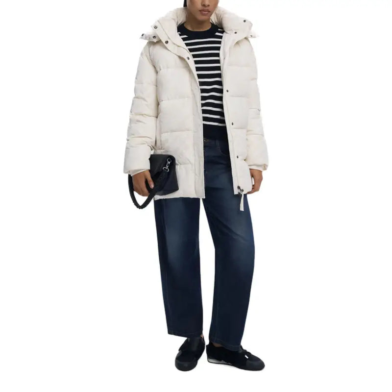 Desigual cremefarbener Steppmantel mit gestepptem Design und verstellbarer Kapuze