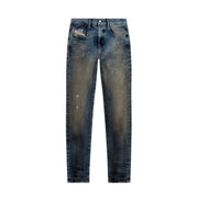 Diesel Jean slim pour homme en denim brut délavé à l'aspect usé et usé, avec étiquette de marque sur la poche arrière (vue de dos).