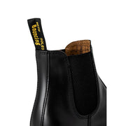 Dr. Martens Herren-Chelsea-Boots aus schwarzem Leder mit elastischen Seiteneinsätzen, Anziehlasche und federnder Sohle