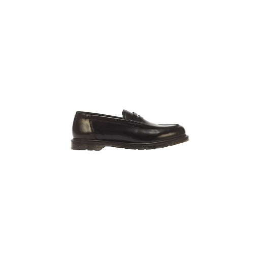 Dr Martens men leather black Mayfair loafer shoes with polished finish and classic slip-on design