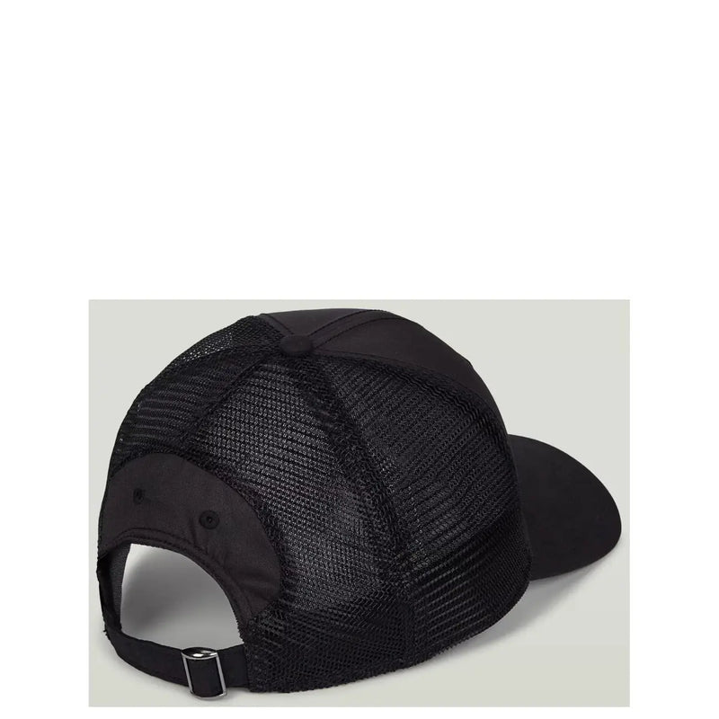 Black mesh G-star men cap with solid black brim and adjustable strap made of printed polyester accessory
