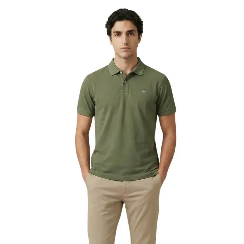 Olive green gant men polo shirt in cotton stretch with short sleeves and subtle embroidered logo on left chest