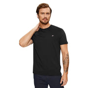 T-shirt noir à manches courtes et col rond pour homme, en coton, avec un petit logo blanc sur la poitrine gauche, idéal pour un look décontracté.