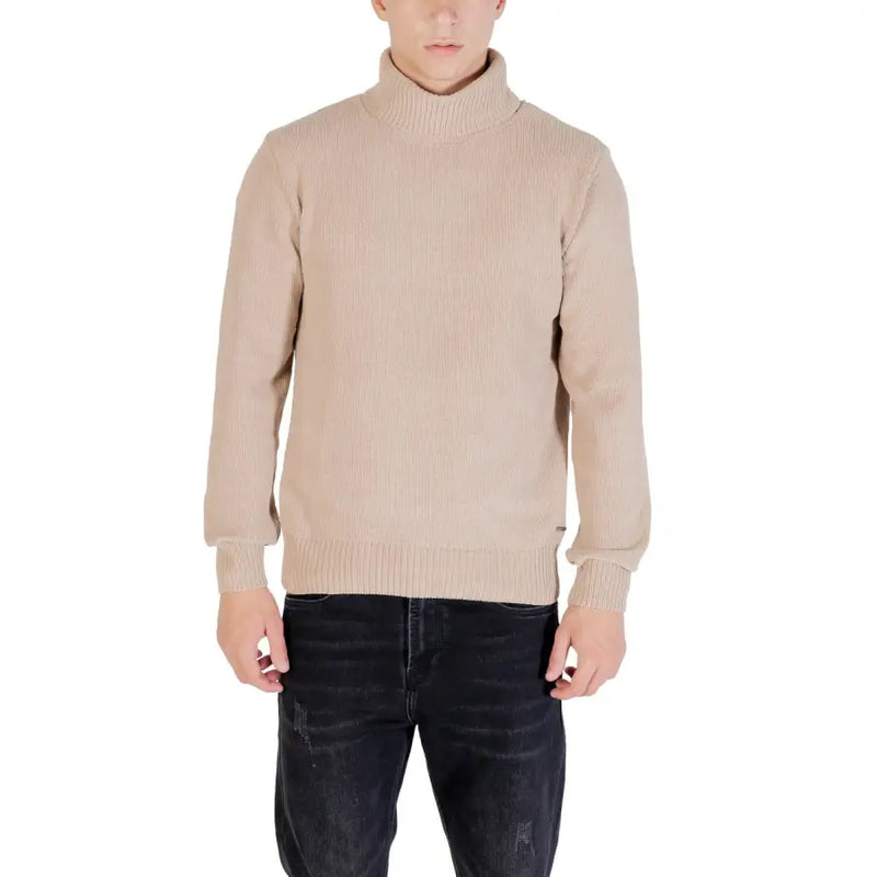 Beige turtleneck sweater with ribbed detailing and slim fit.