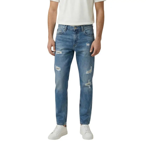 Gianni Lupo men light blue medium-wash denim jeans with distressed ripped details on thighs and knees