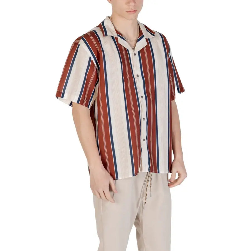 Gianni Lupo mens beige striped linen shirt with short sleeves and vertical red navy blue and cream stripes