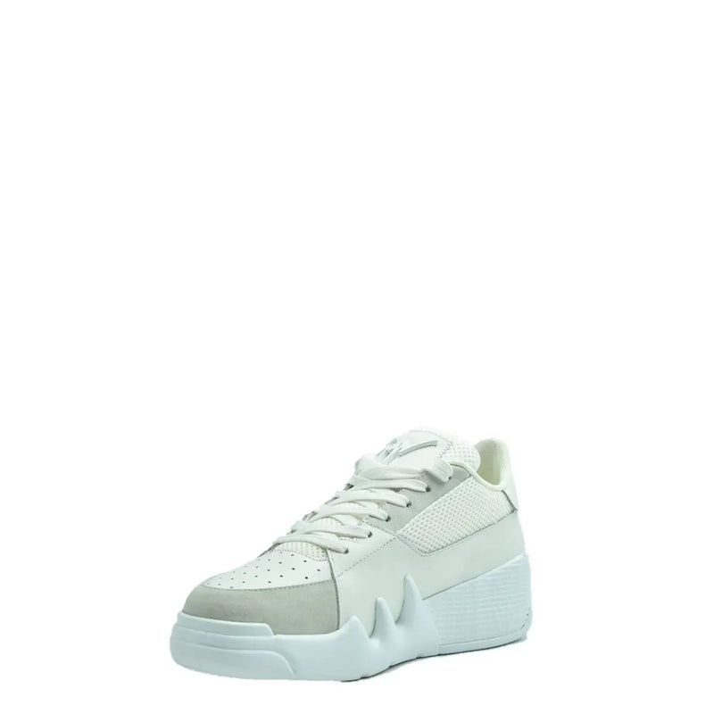 Weiße Herren-Sneaker von Giuseppe Zanotti aus Leder mit markanter, profilierter Sohle und perforierten Mesh-Einsätzen