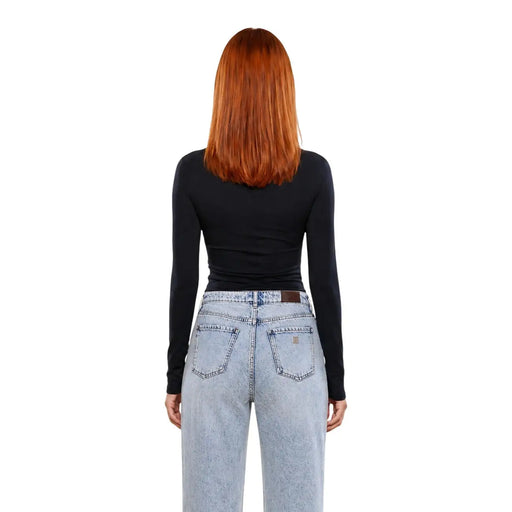 Schwarz Guess Active Figurbetontes Langarmshirt mit Rundhalsausschnitt aus Viskose für Damen