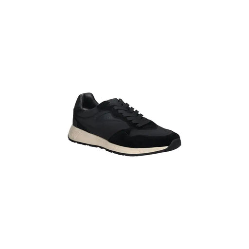 Guess men black sporty slip on sneaker in suede and synthetic with cream rubber sole for casual wear