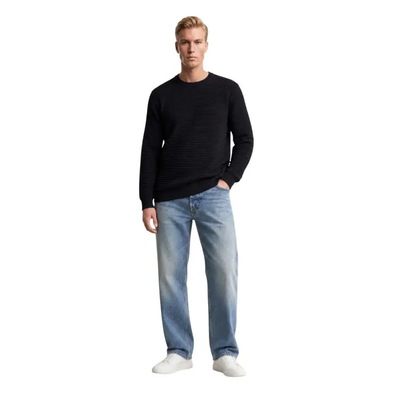 Black ribbed knit sweater with long sleeves and crew neckline from Guess men blue knitwear Merton collection