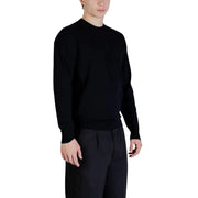 Black guess men knitwear kadir tech long sleeve sweater with crewneck and ribbed cuffs made of knit fabric