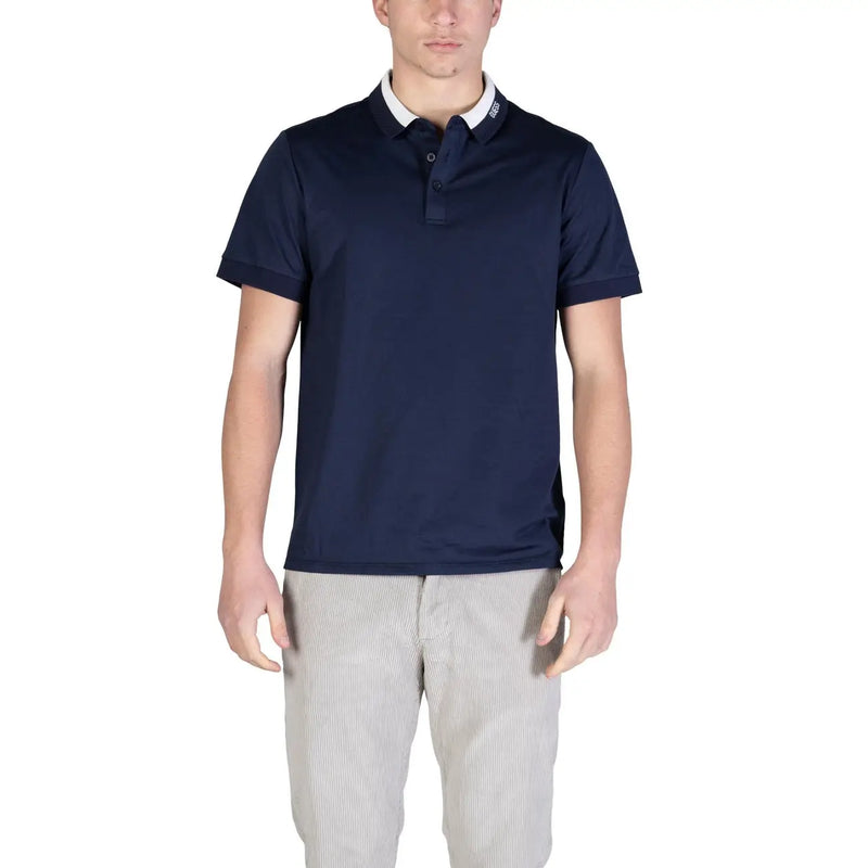 Navy blue cotton short sleeve Guess men polo shirt with white collar and subtle logo on the placket