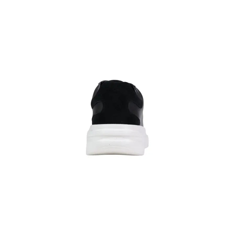 Guess men sneakers Elban in black suede with a chunky white rubber sole designed for casual wear