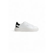 White guess women sporty sneaker with black heel tab and matching laces in faux leather material