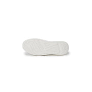 White rubber sole with embossed Guess branding on women sneakers with laces from fall winter collection