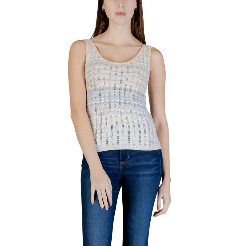 Guess women sleeveless knit tank top in cream and light blue gradient with wavy pattern viscose fabric