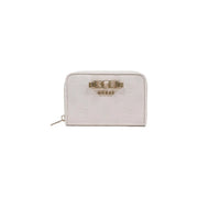 White guess women wallet in beige polyurethane with embossed logo pattern and gold-tone clasp, zip pockets 14x9x3 cm
