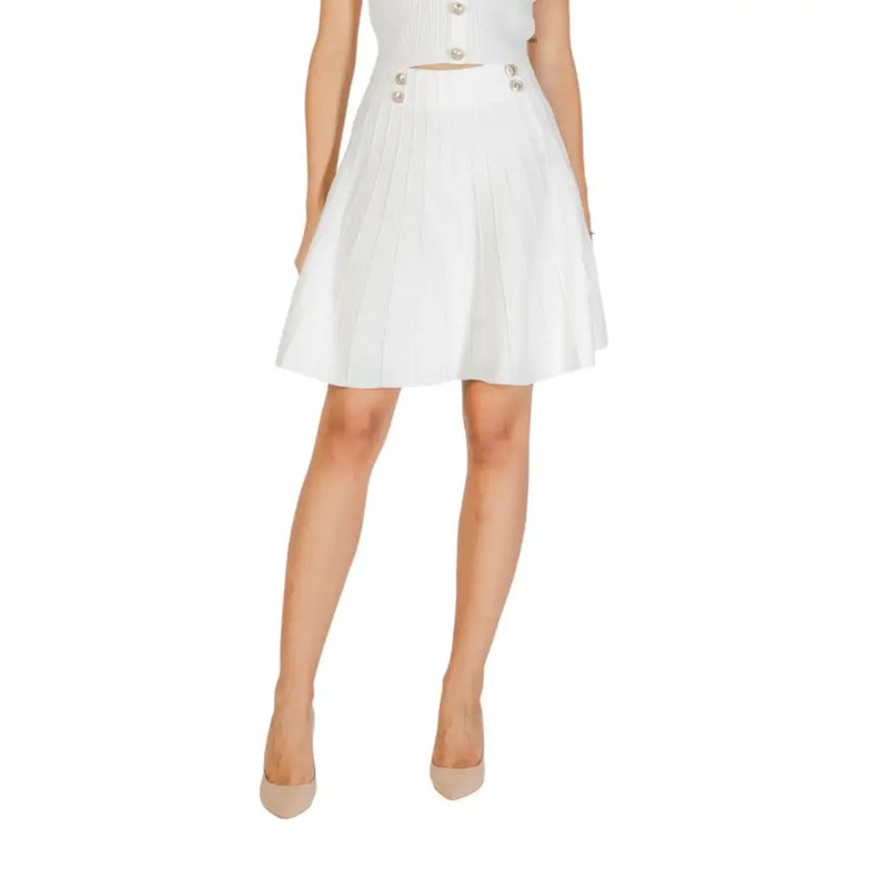 White viscose blend mini skirt with pleats and decorative silver buttons for women