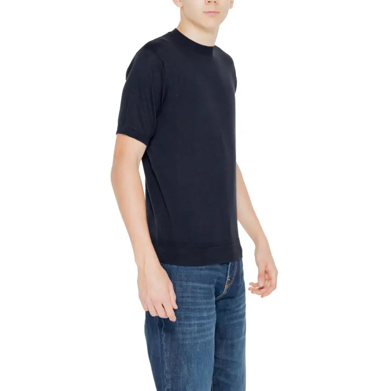 Hamaki-ho black cotton knit short-sleeved crew neck t-shirt for men with a soft breathable fabric