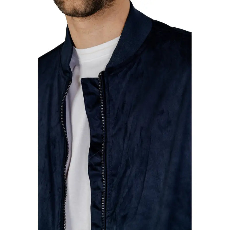 Navy blue suede Hamaki-ho men’s bomber jacket with ribbed collar and black zipper for spring summer wear